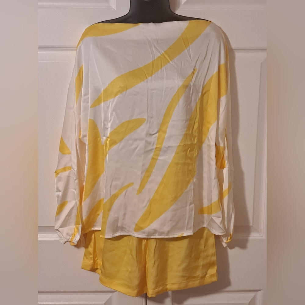 Yellow and White Abstract Print Blouse and Shorts Set
